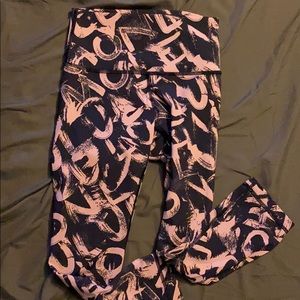 Lululemon Graffiti Pop Antoinette 21”inseam